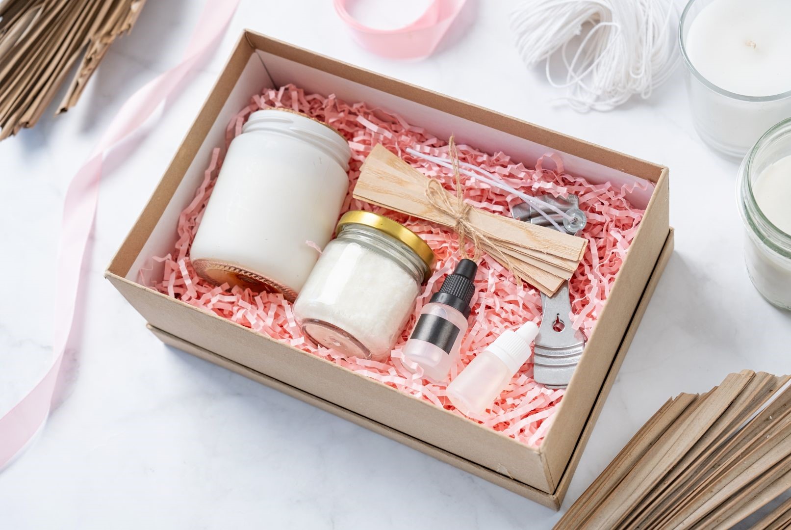 un coffret de cadeaux DIY